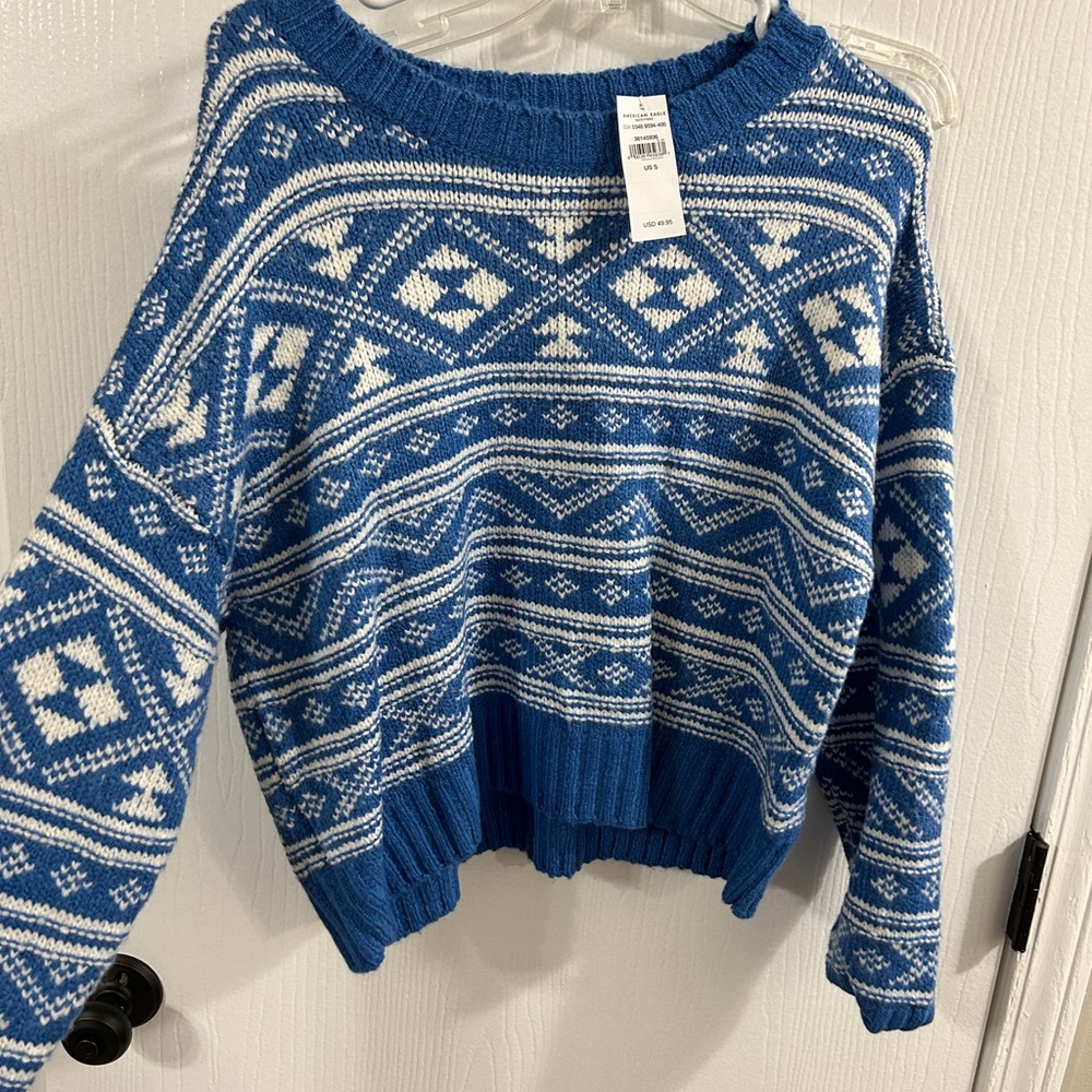 American Eagle cropped sweater!